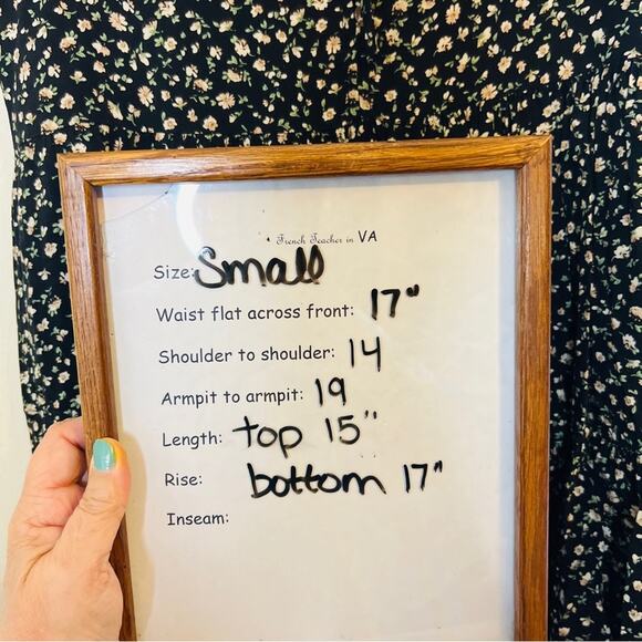 Dress Forum Dark Floral Dress Sz Small Feminine Cottagecore 90s Prairie Country - Picture 9 of 9